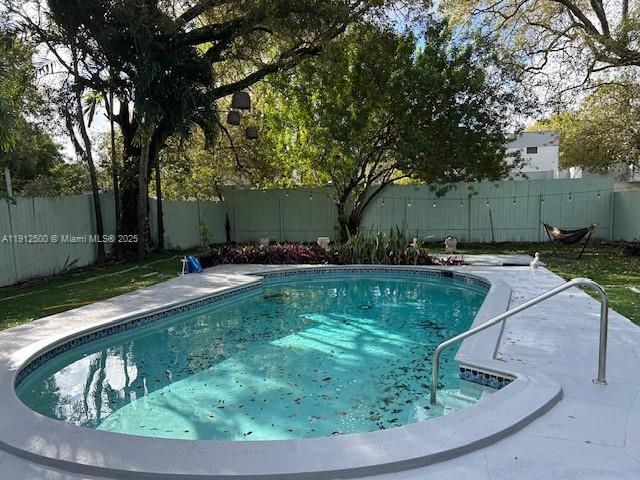 Foto del edificio - 286 NW 57th St