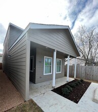 Building Photo - 9722 Pelsey St