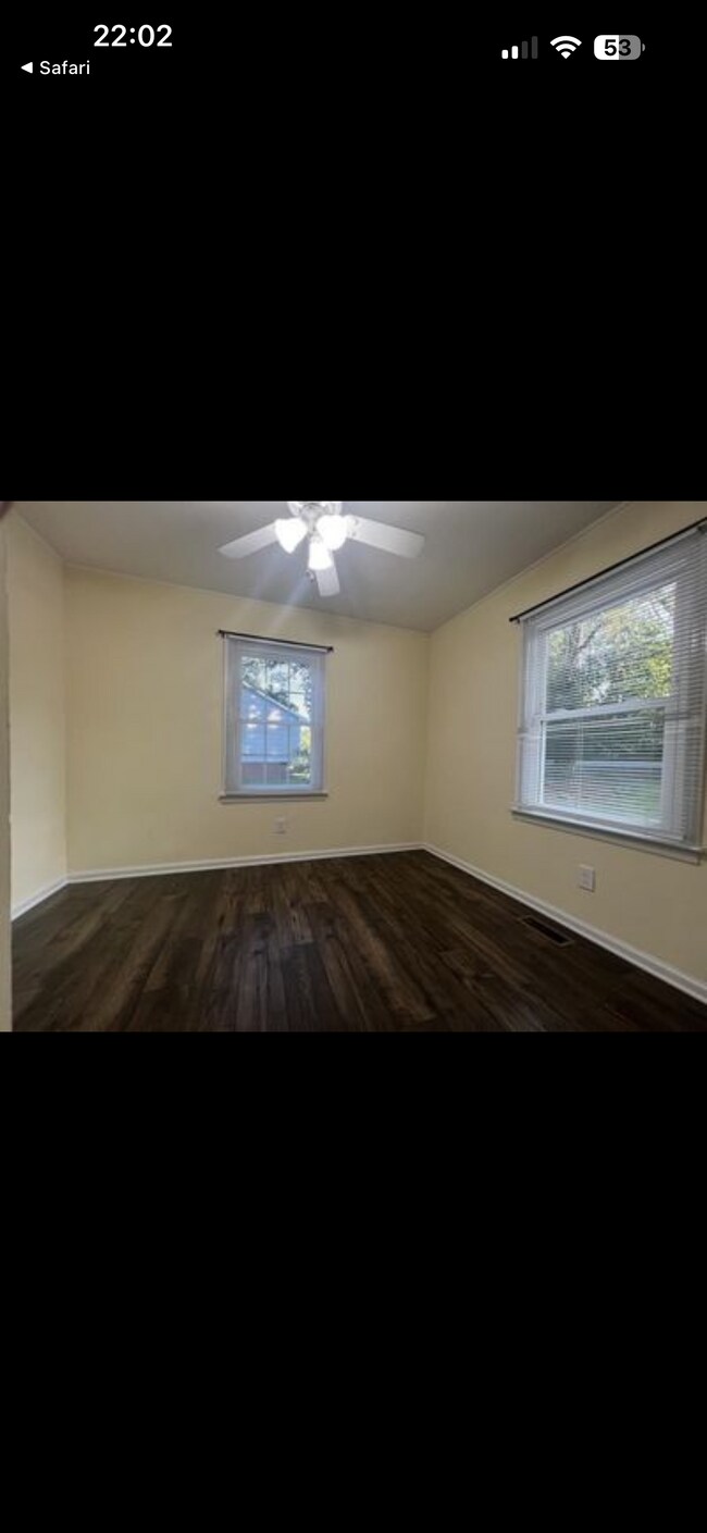 Foto del edificio - 832 W Stallings St