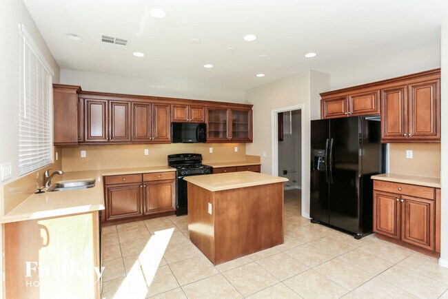 Foto del edificio - 9409 Hillside View Ct