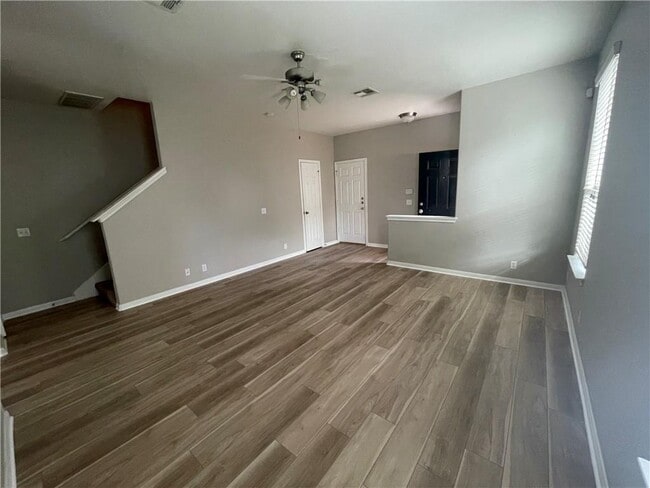 Building Photo - 2509 Allred Dr