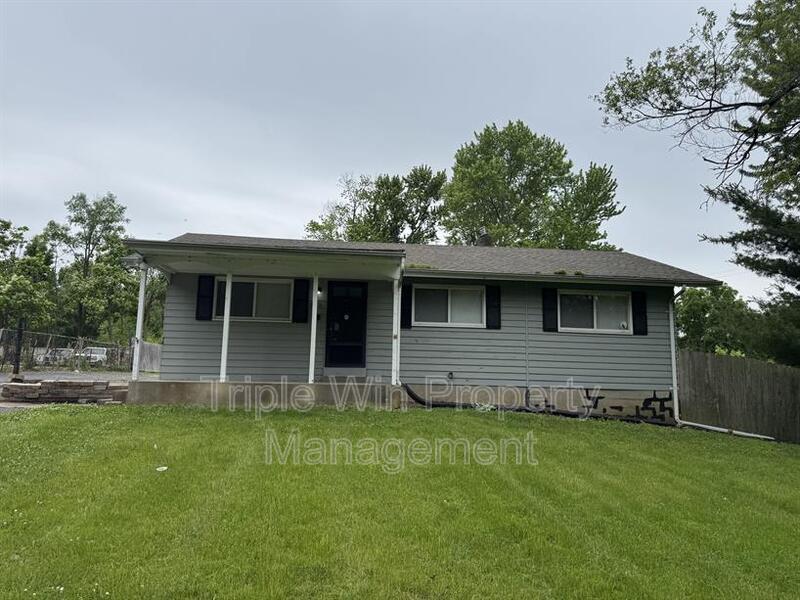 Photo - 1920 Redman Rd