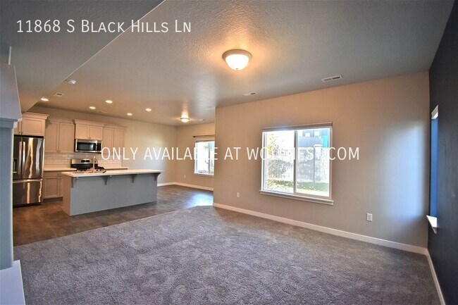 Building Photo - Gorgeous 3 Bedroom Herriman Townhome! No D...