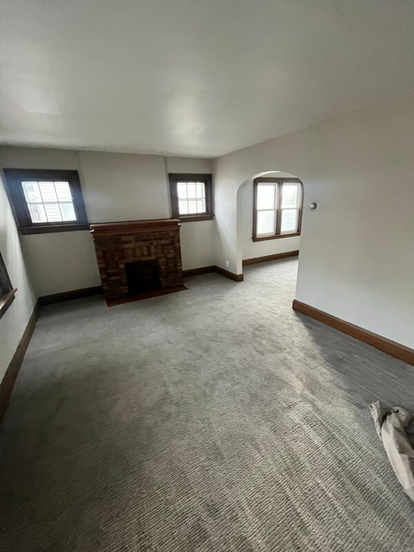 Foto del edificio - 896 Dan St