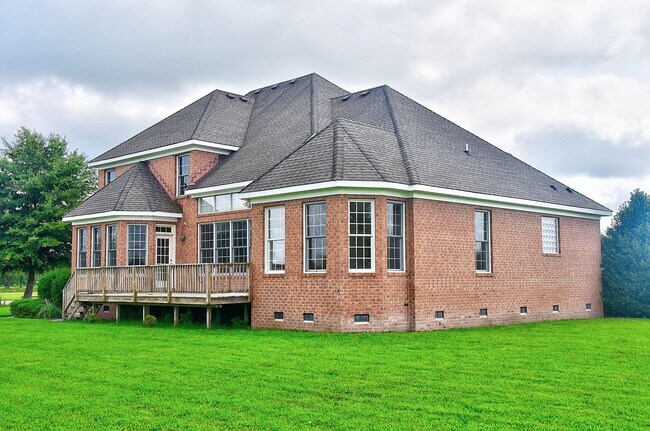 Foto del edificio - BEAUTIFUL HOME FOR RENT SOUTH CHESAPEAKE!