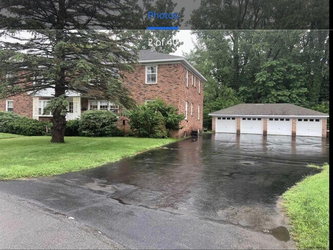 Foto del edificio - 10 Kensington Ct