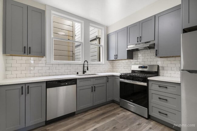 Foto del edificio - 4320 California St