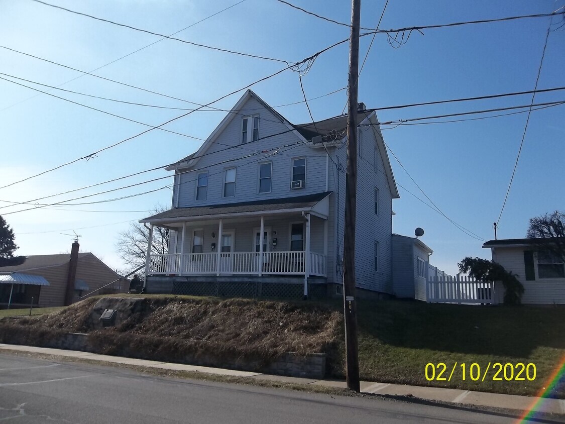 Front 349 Washington - 349 Washington St