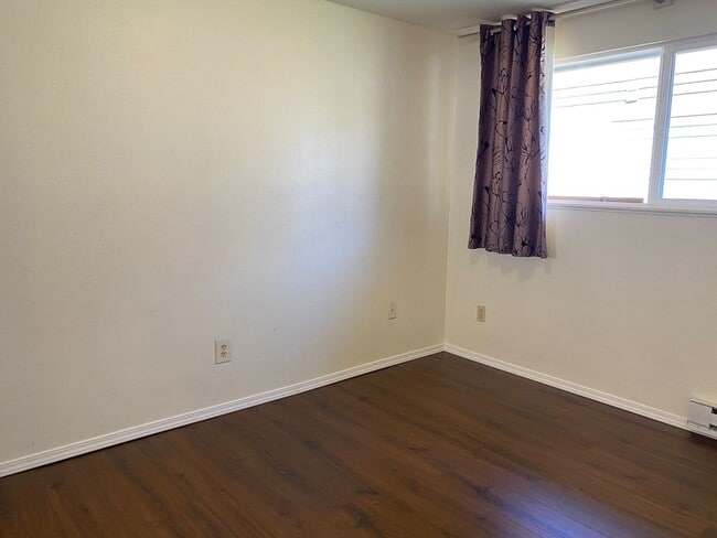 Photo - KENTON TRIPLEX- OFF STREET PARKING Apartment