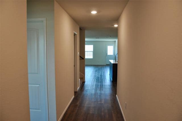 Building Photo - 1515 Fields View Dr