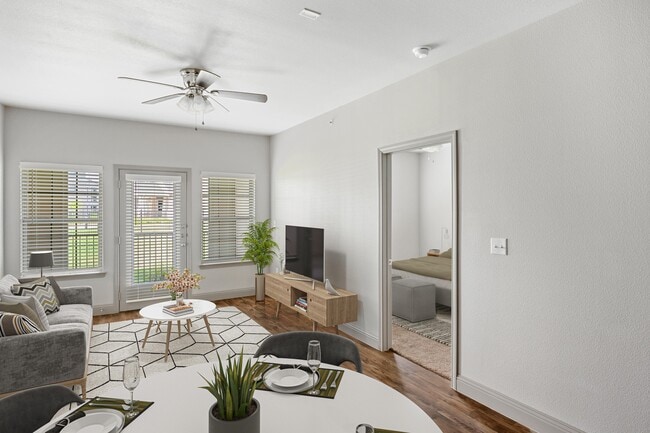 Building Photo - Shannon Creek Apartment Homes