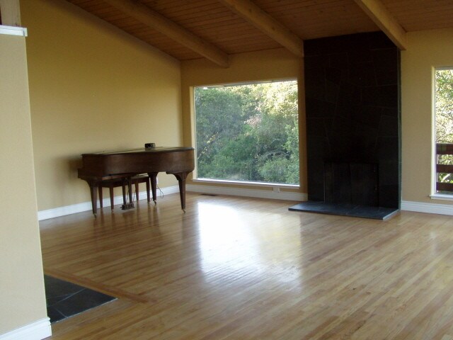 Foto del edificio - 1064 Silver Hill Rd