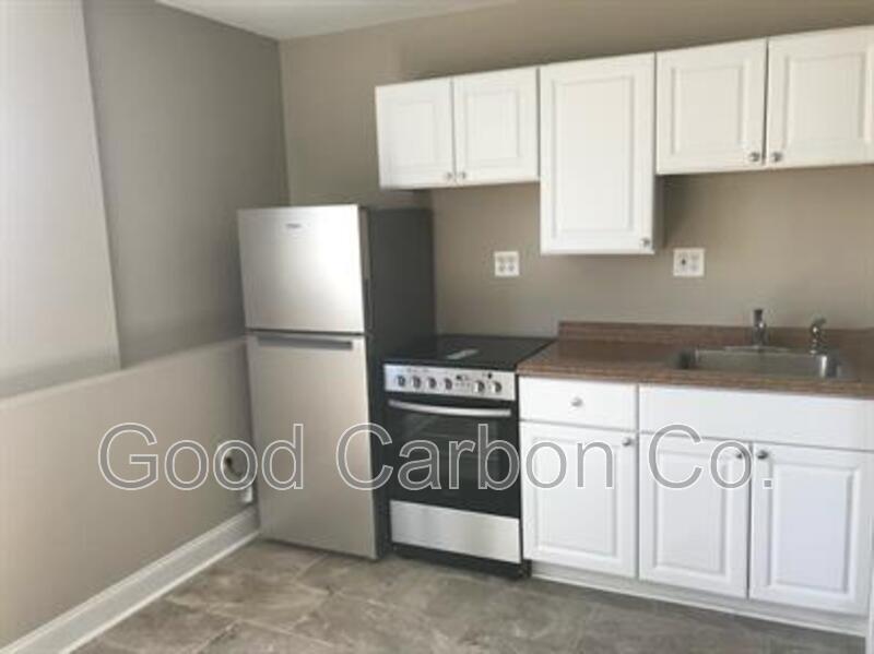 Foto principal - 334 Harris Hill Rd