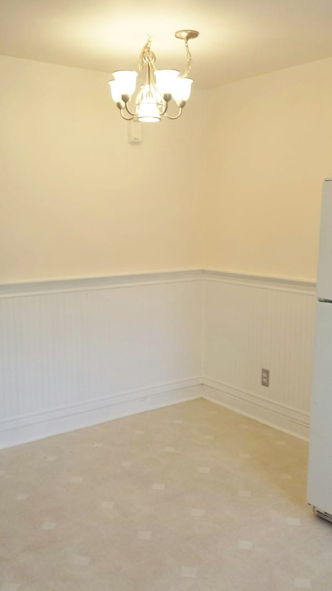 Building Photo - Llanfair Apartments