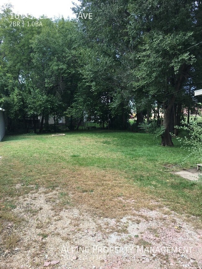 Foto del edificio - 2 Bed/1 Bath Home For Rent!!