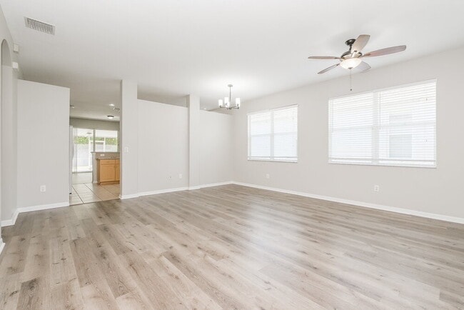 Building Photo - 6717 Cambridge Park Dr