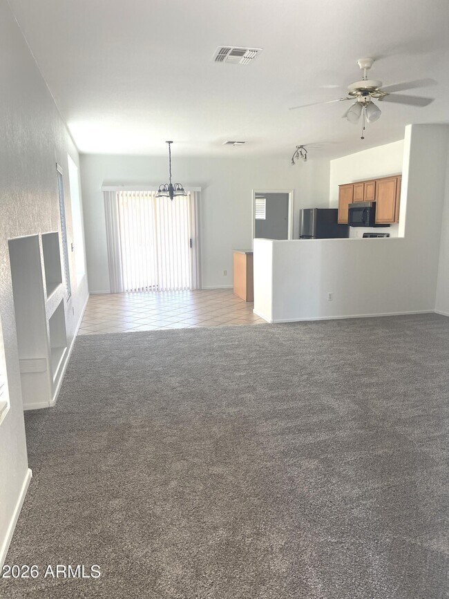 Building Photo - 30332 N Desert Willow Blvd