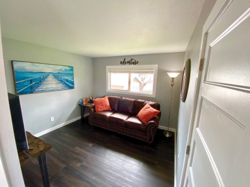 Foto principal - 187 Glenwood Dr