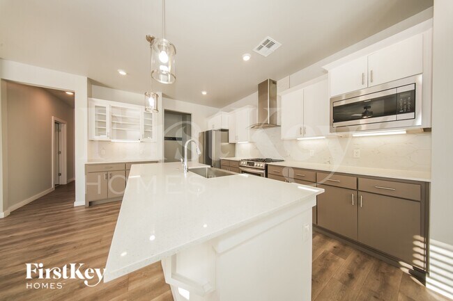 Foto del edificio - 504 NW 183rd St