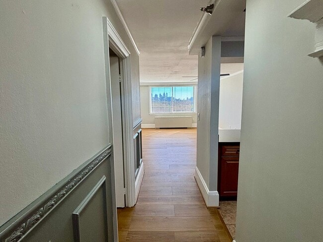 Photo - 2479 Peachtree Rd NE Apartment