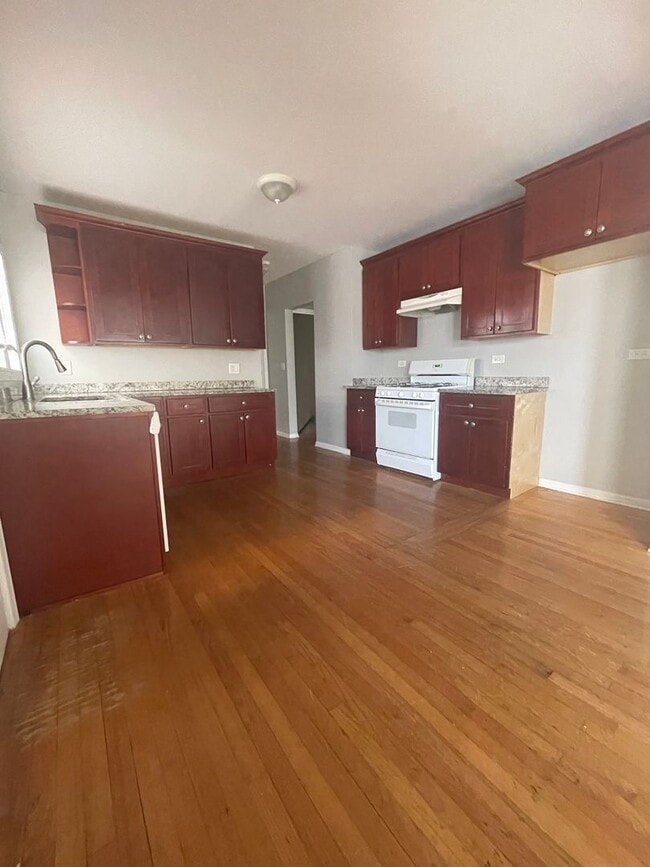 Foto del edificio - Beautiful 3 Bedroom house for Rent in Calumet City, IL AVAILABLE NOW!!