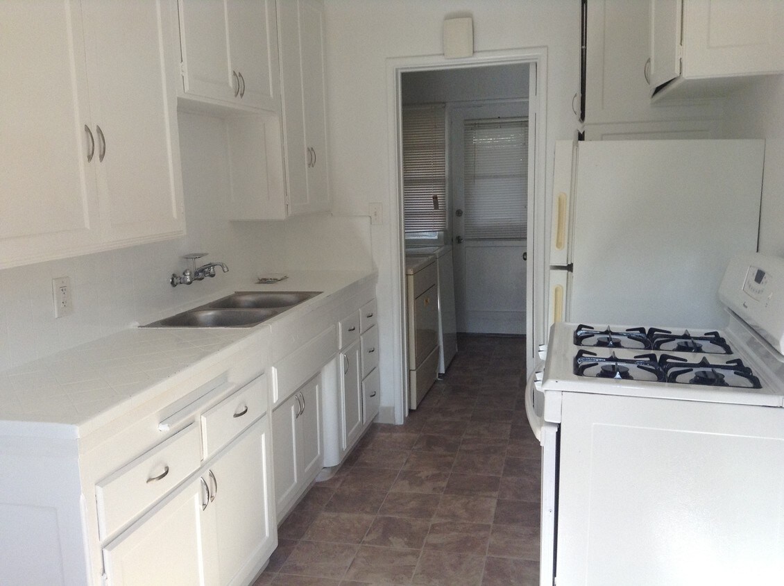 Foto principal - 604 Venezia Ave