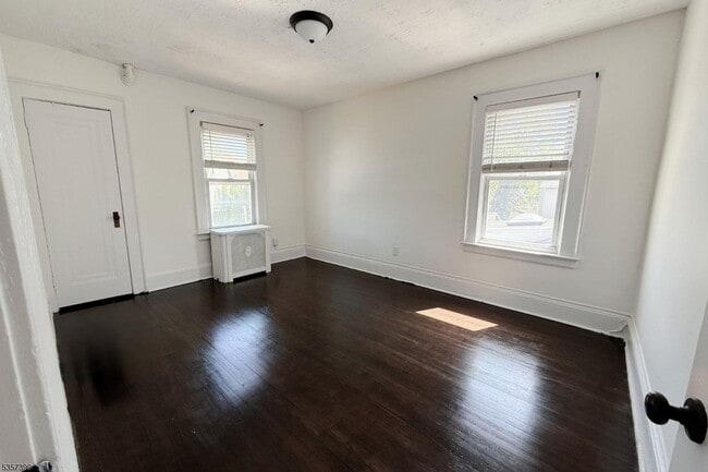 Building Photo - 203 Feronia Wy