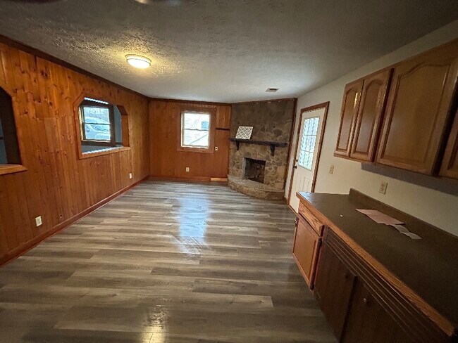 Foto del edificio - 255 Highway 1050