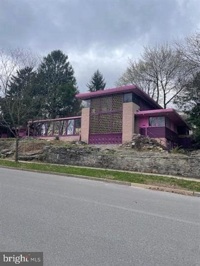 Building Photo - 201 W Prospect Ave