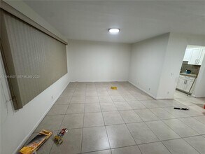 Building Photo - 13250 SW 4th Ct