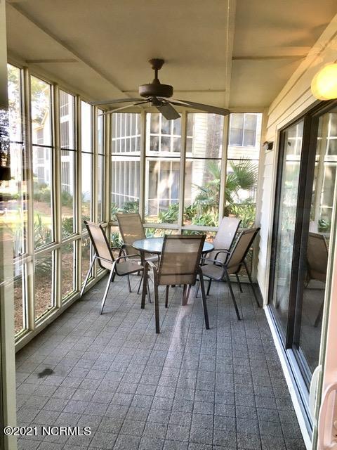 Foto del edificio - 223 Clubhouse Rd