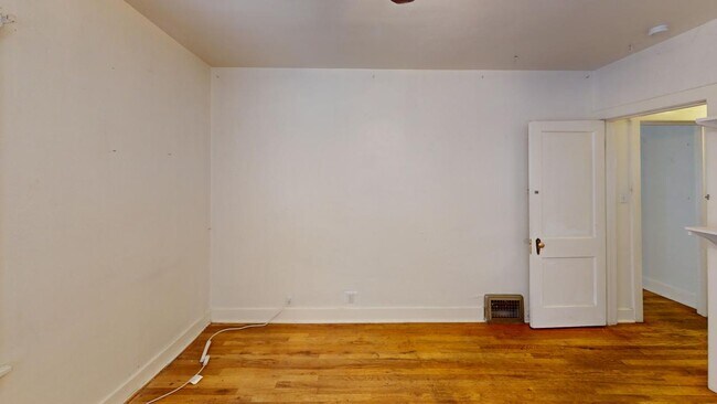 Building Photo - 3661 Iris Ave