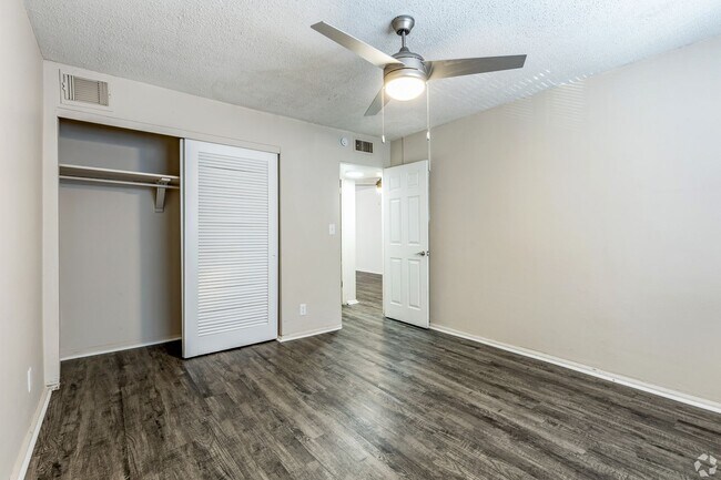Interior Photo - CasaDova