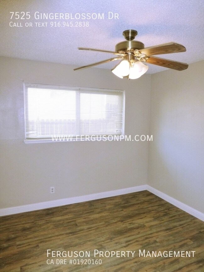 Foto del edificio - 7525 Gingerblossom Dr