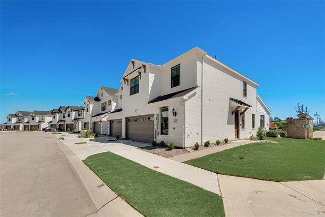 Foto principal - 1115 Bowie Dr