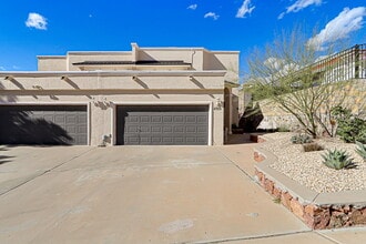 Building Photo - 4717 Excalibur Dr