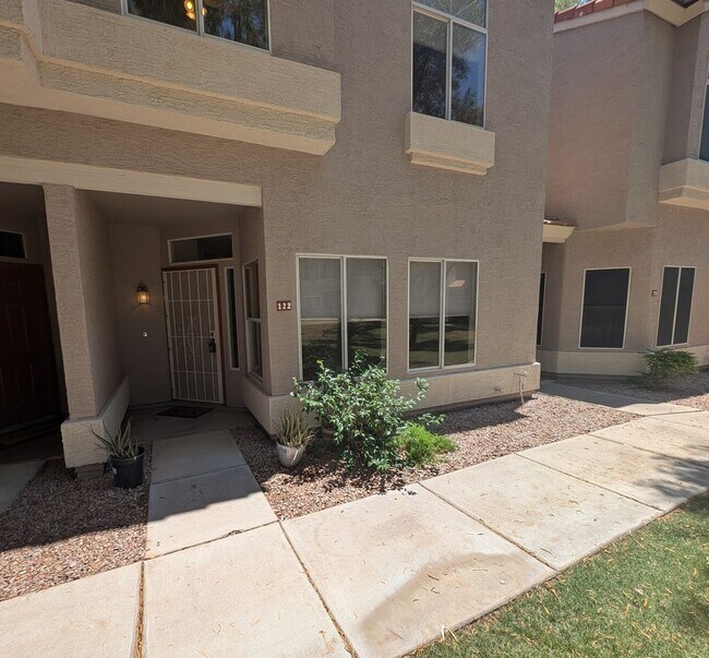 Foto del edificio - 3 Bedroom Townhome at Townes at Southpark ...