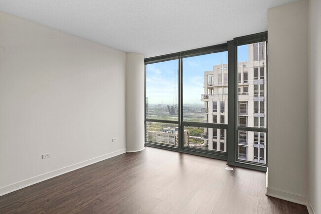 Foto del edificio - 1253 S Michigan Ave