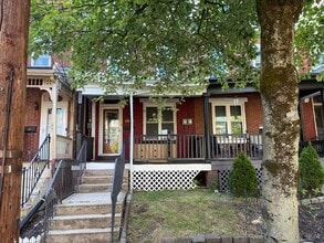 Building Photo - 512 1/2 N Charlotte St