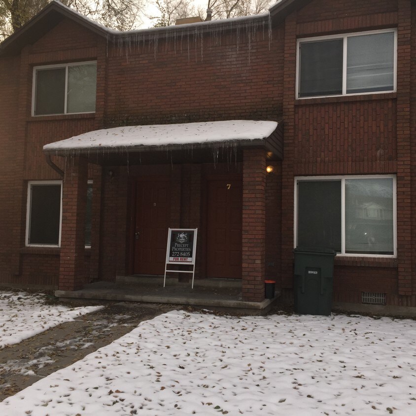 Primary Photo - 1308 Lincoln Ave