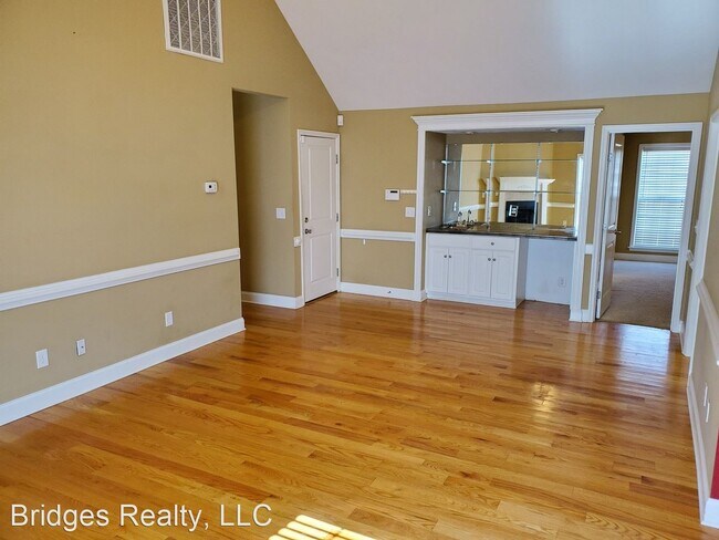 Building Photo - 3 br, 2 bath House - 808 Tyler Woods Drive