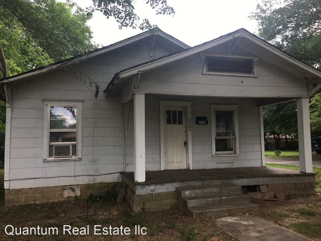 2100 Emma St, Van Buren, AR 72956 House Rental in Van Buren, AR