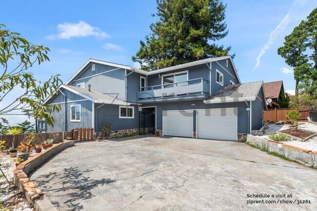 Building Photo - 1115 Ivy Ct