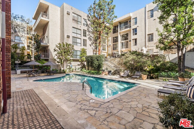 Foto del edificio - 1440 Veteran Ave