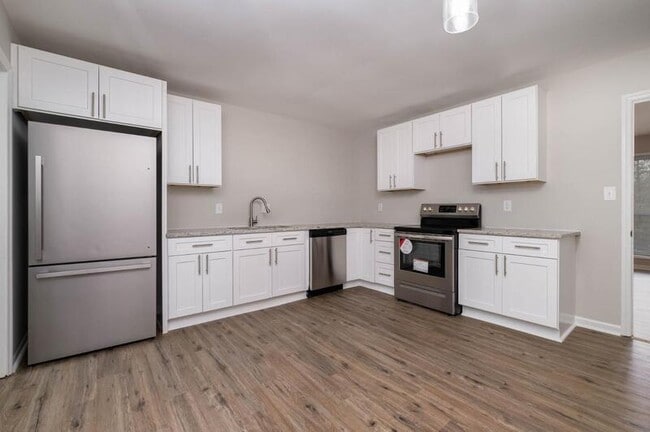 Building Photo - 6026 Olinda St