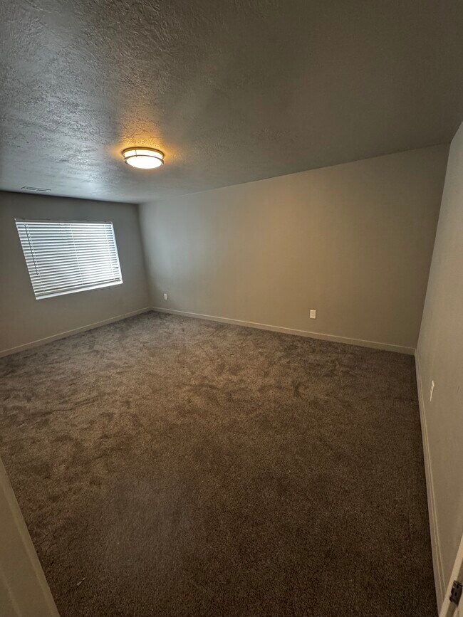 Foto del edificio - 43 E Argyle Way