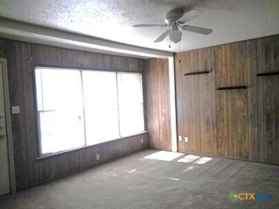 Foto del edificio - 503 E Dean Ave