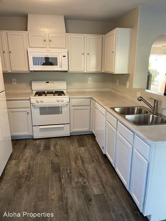 Building Photo - 5 br, 3 bath House - 6564 Escatawpa Bay Ct.