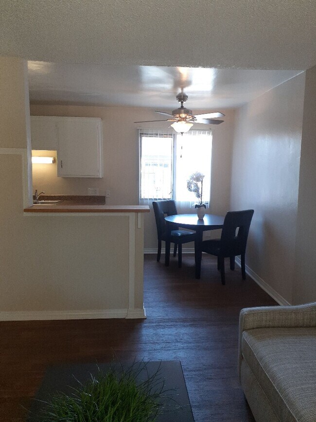 Foto del edificio - Apply Now move-in ready