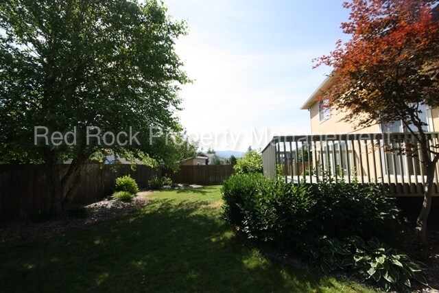 Building Photo - 1324 N Malvern Rd